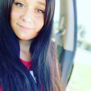 Meet your Posher, Ariane